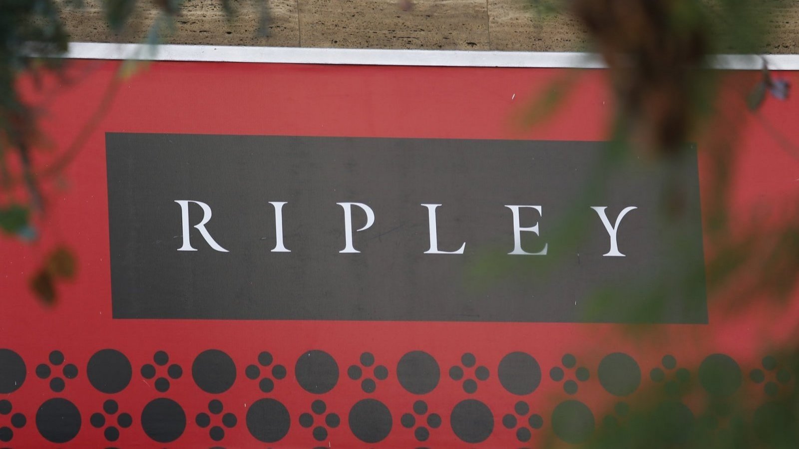 Ripley llega a acuerdo con Sernac: indemnizará a clientes afectados por cobros por 